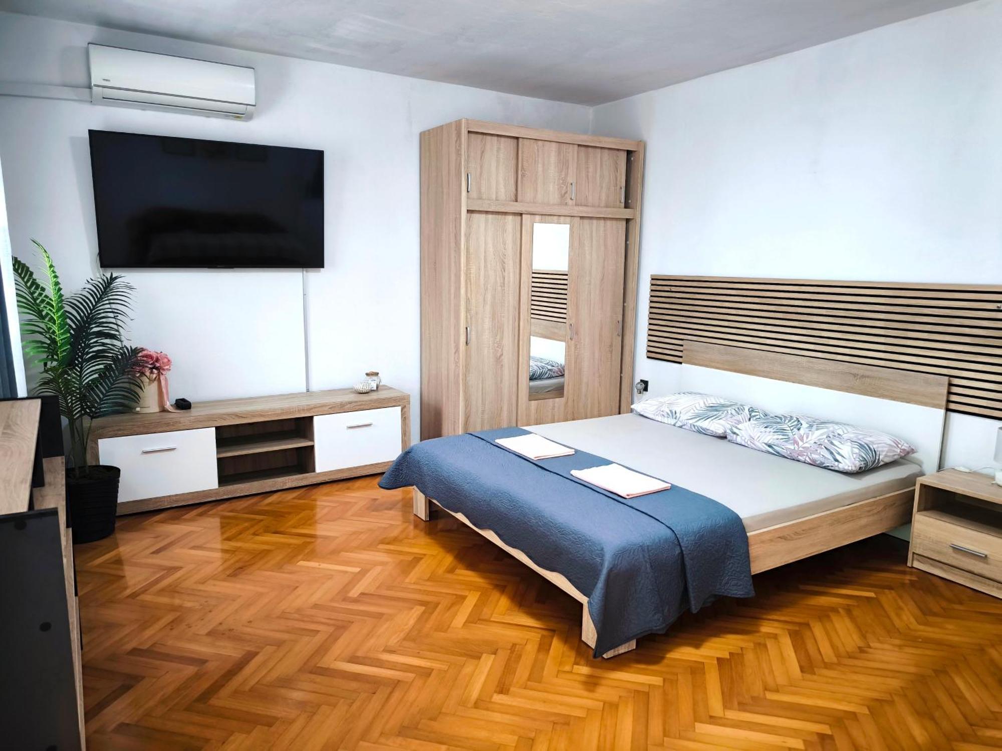 Apartmani Andrea Pula Phòng bức ảnh